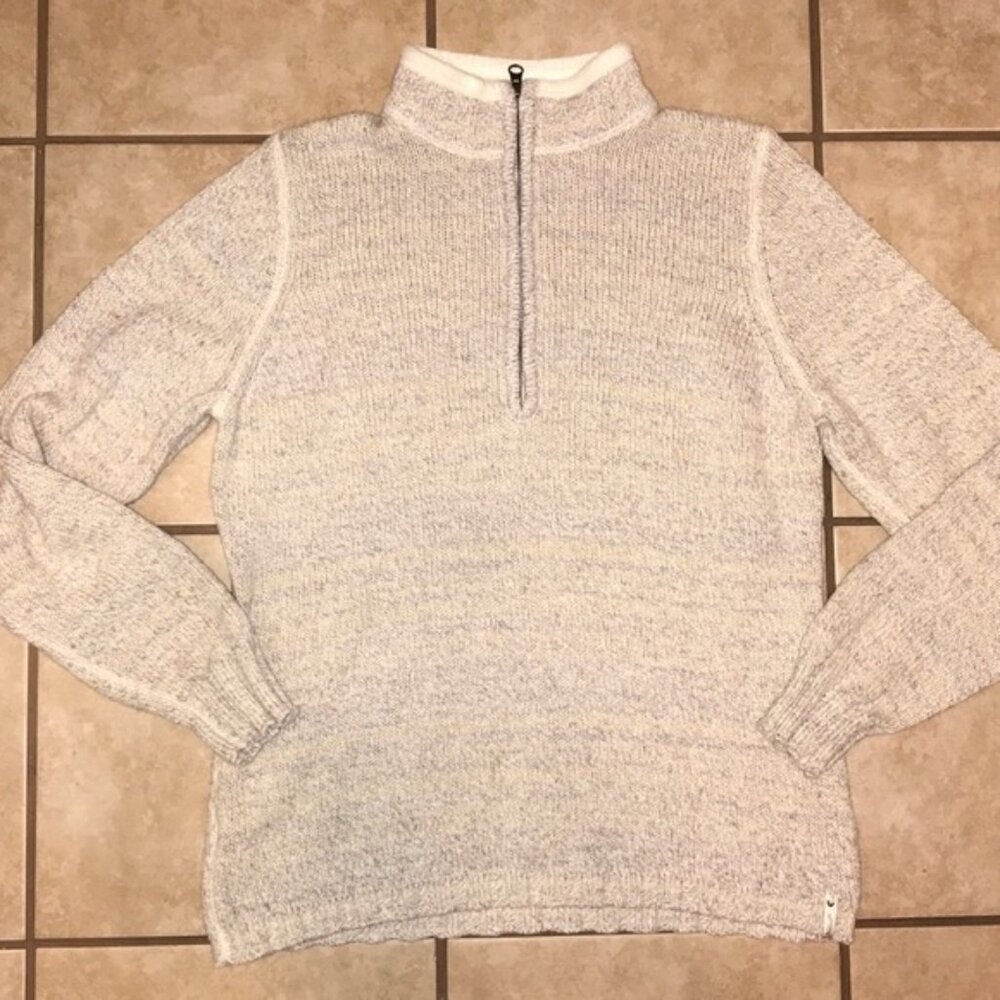 Woolrich sweater like new